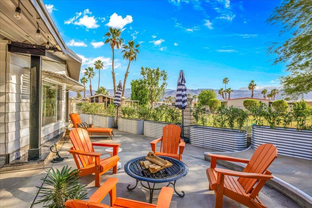 Palm Desert Greens - Manufactured In Park