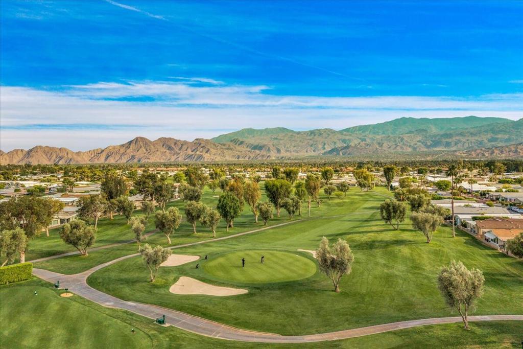 Palm Desert Greens - Manufactured In Park