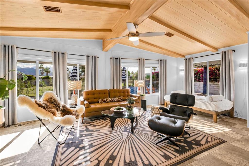 Palm Desert Greens - Manufactured In Park