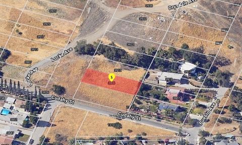 Photo of 3906 Locke Avenue, Los Angeles, CA 90032 (MLS # SR25153981) Photo of 3906 Locke Avenue, Los Angeles, CA 90032 (MLS # SR25153981)