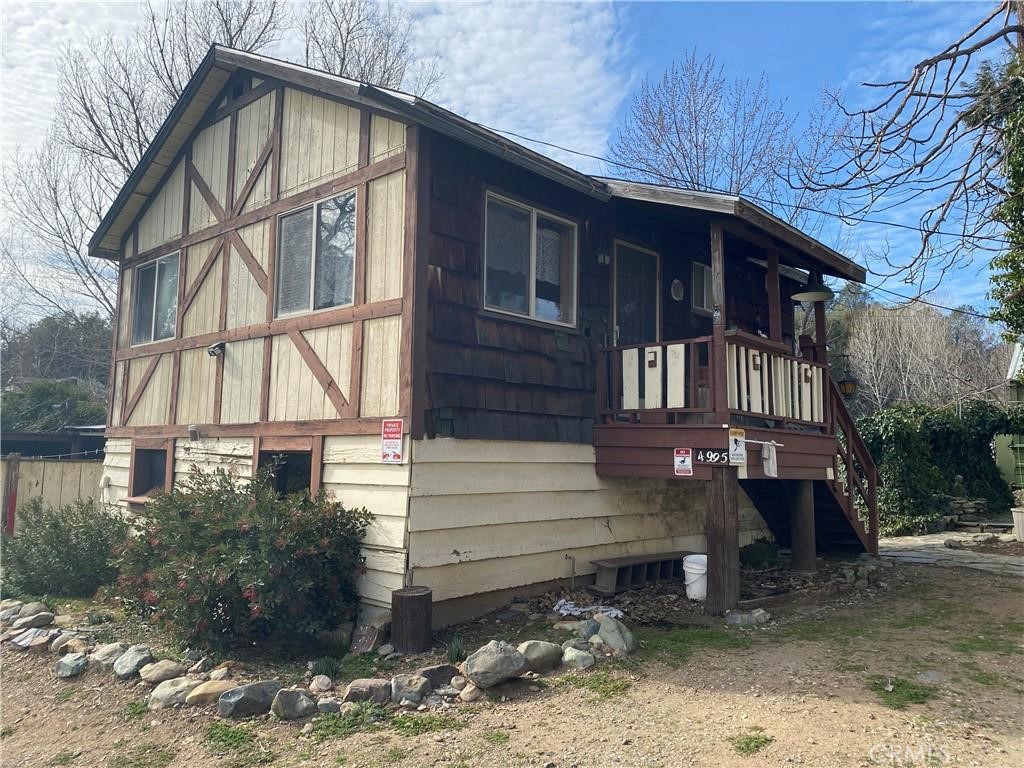6065 State Highway 49 N