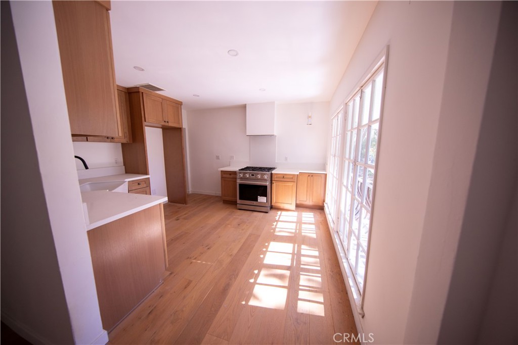 785 Skyland