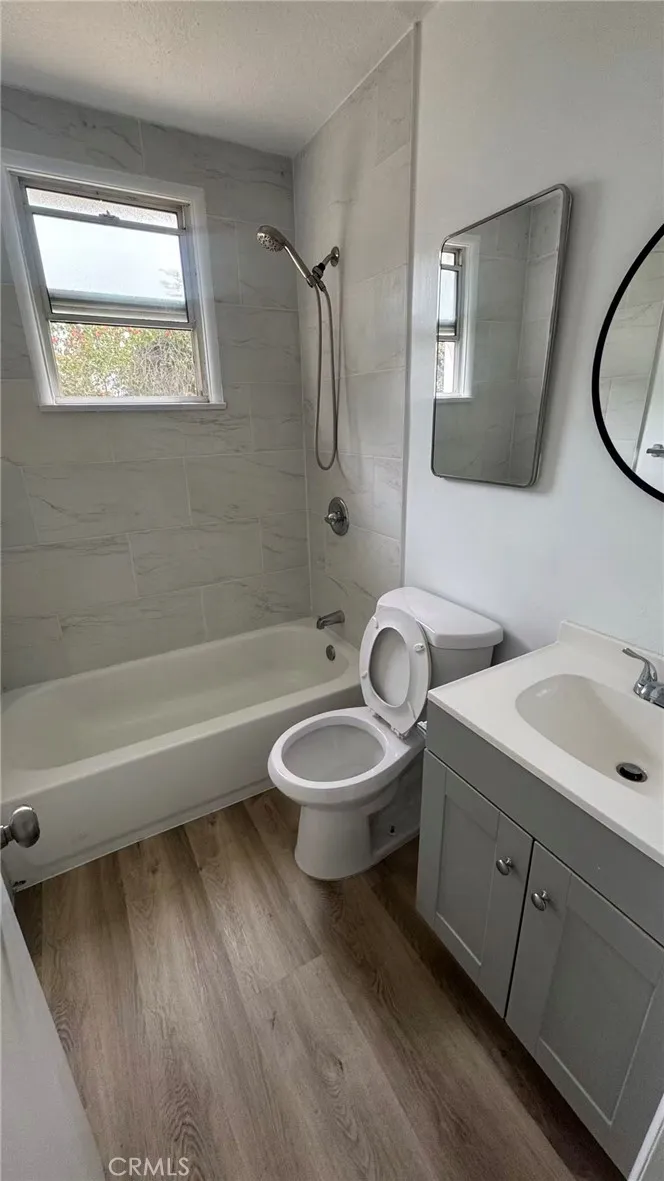 Temple City, California 91780, United States, 3 Bedrooms Bedrooms, ,2 BathroomsBathrooms,Residential,Active,219506