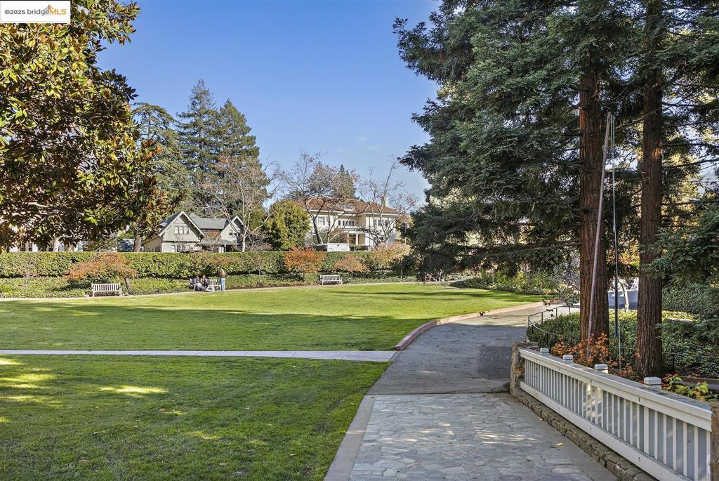 PIEDMNT/WILDWOOD - Residential