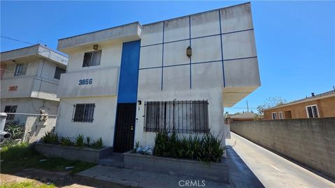 Photo of 3856 W 113th St #1, Inglewood, CA 90303 (MLS # IN25279970)