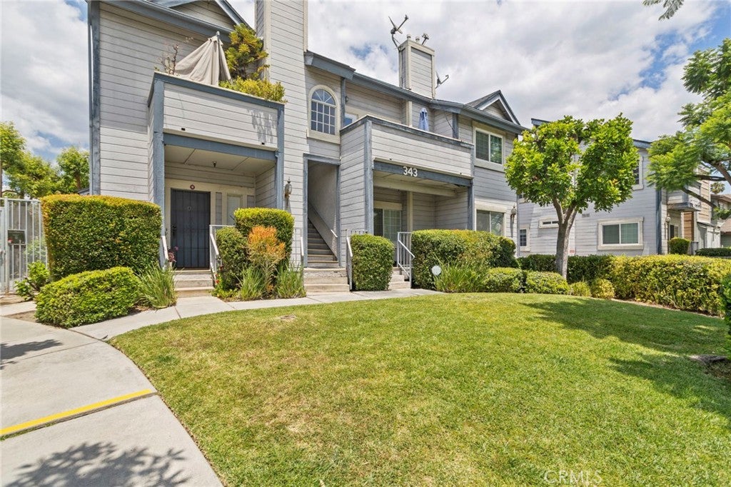 343 W Central AVE J, Monrovia CA 91016