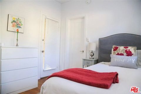 Tiny photo for 601 S Sweetzer Avenue #B, Los Alamitos, CA 90048 (MLS # 26718195)