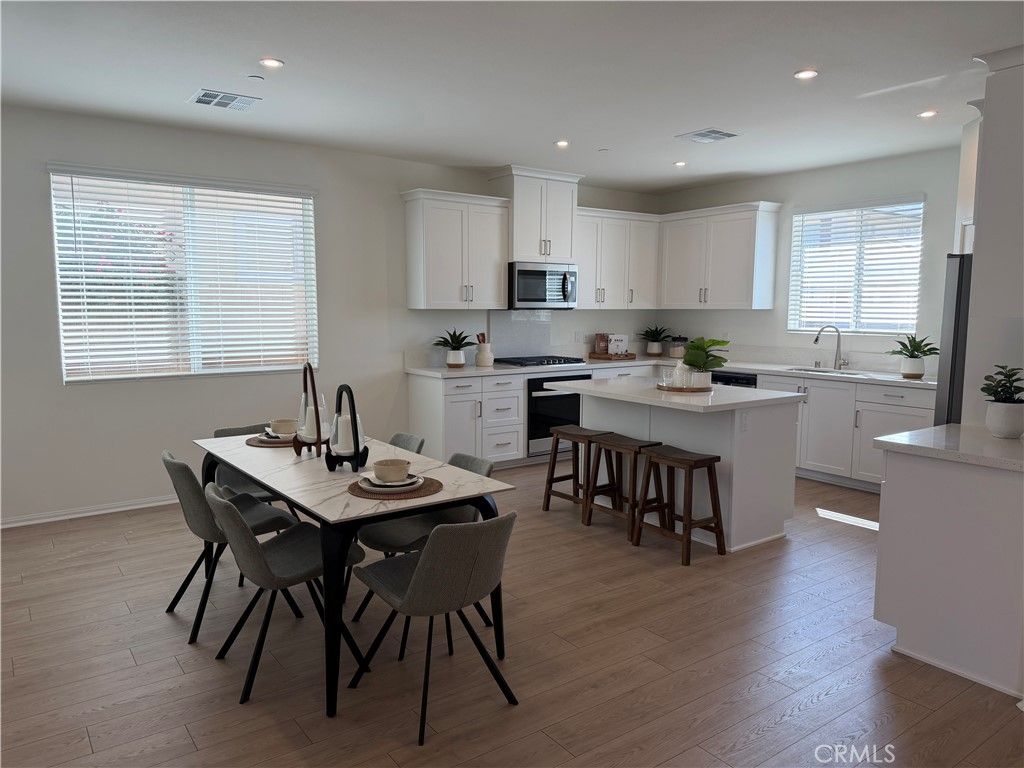 Photo of 420 Via Milano, Cathedral City, CA 92234 (MLS # IG26055995)