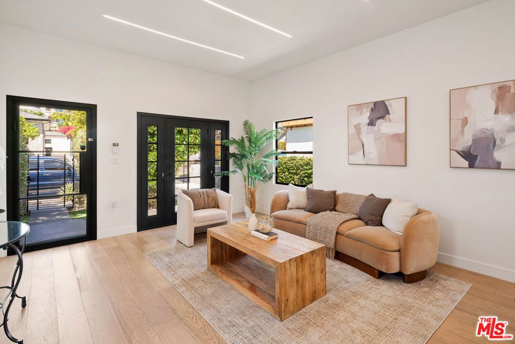 Photo of 8956 Dicks Street, West Hollywood, CA 90069 (MLS # 26710383)