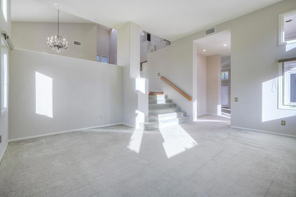 1930 MOUNTAIN VALLEY LANE