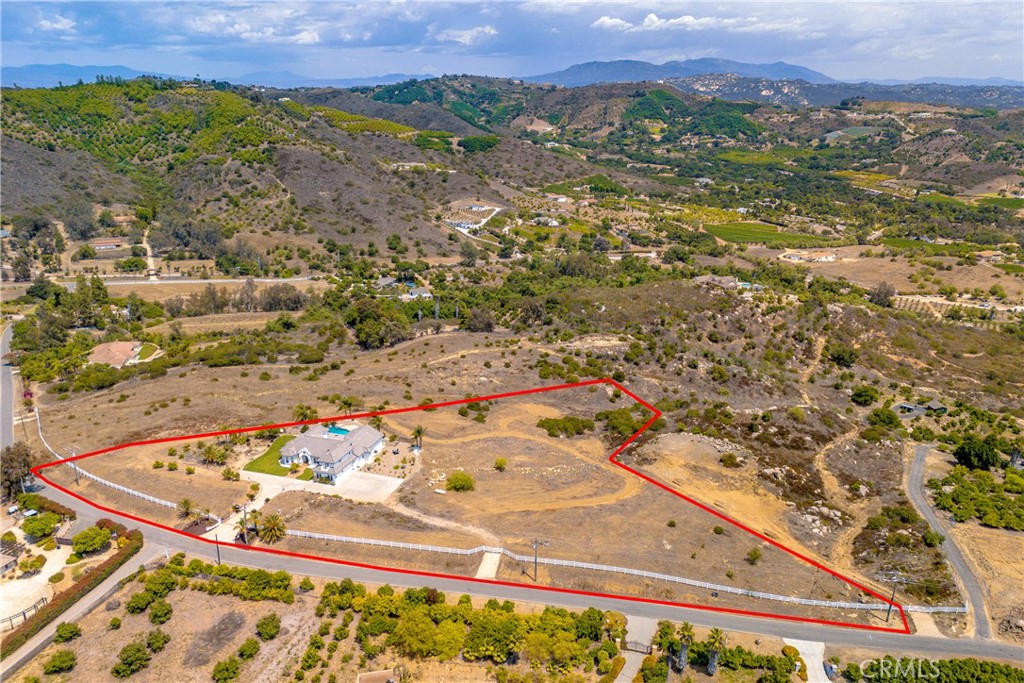 25025 Las Palmeras Drive