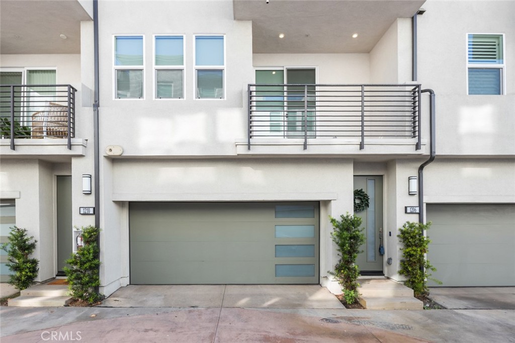 100 West - Residential