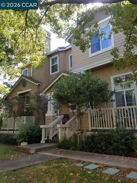 Photo of 4764 Central Pkwy, Dublin, CA 94568 (MLS # 41121573)