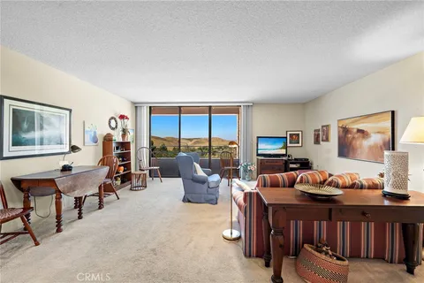 MLS: OC26077170