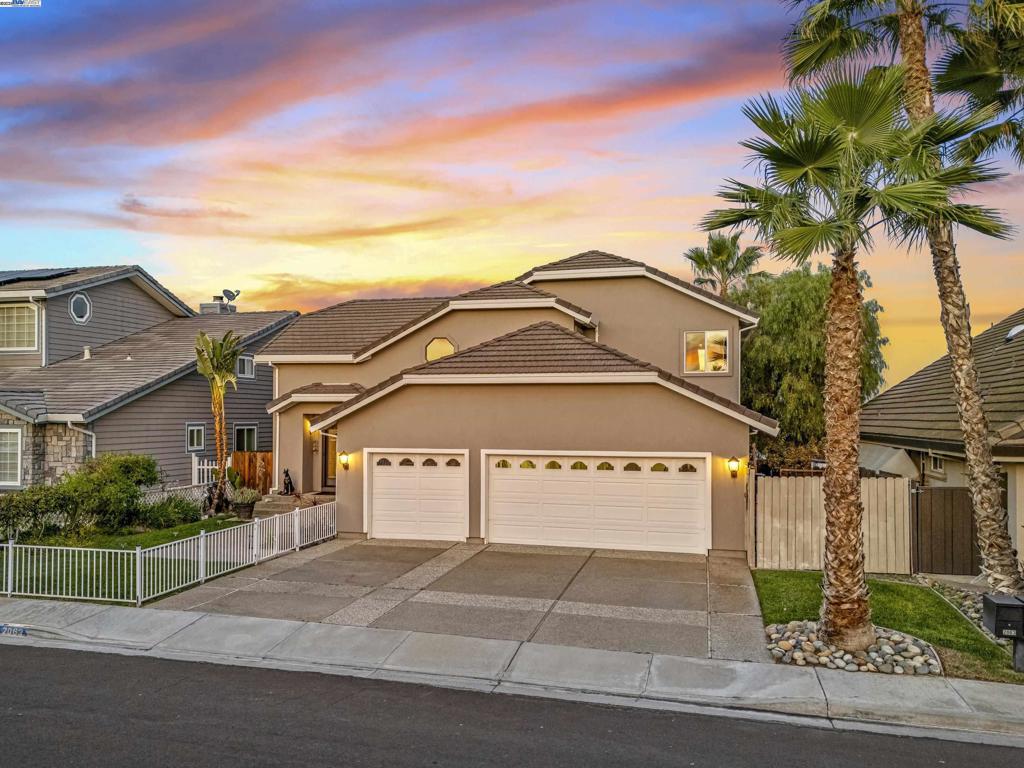 DISCOVERY  BAY - Residential