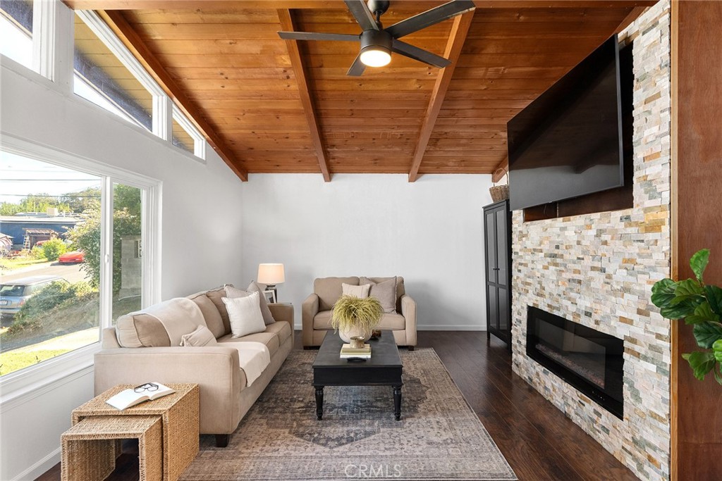 22 Oak Park Way