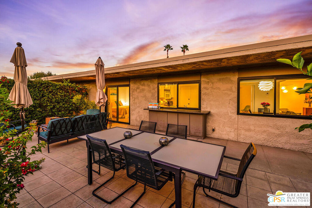 1429 N Cerritos Drive