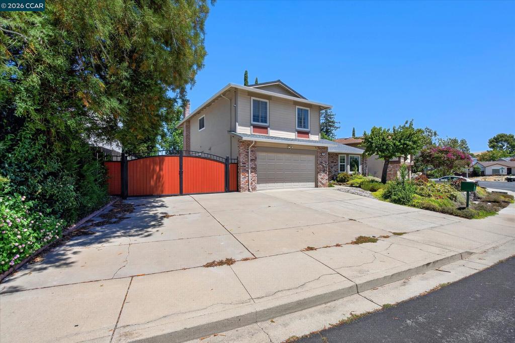 2504 Silverado Dr