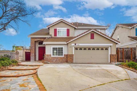 Photo of 4480 Peacock Court, Dublin, CA 94568 (MLS # ML82039508)