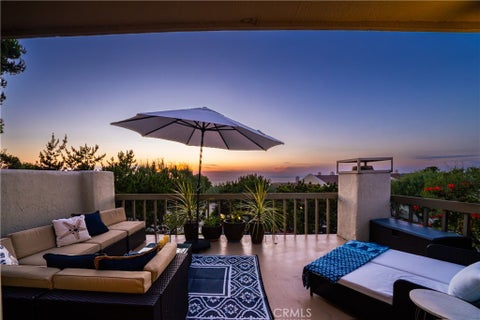 Photo of 5 Cresta Verde DR, Palos Verdes Peninsula, CA 90274 (MLS # SB26180326)