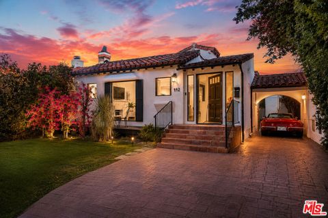Photo of 442 S Wetherly Drive, Beverly Hills, CA 90211 (MLS # 26838253)