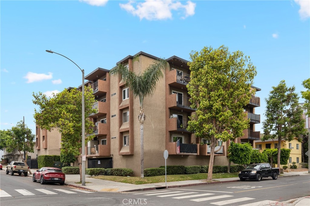 This Complex is FHA & VA Approved! Welcome to 460 Golden Avenue, unit 209. This 1 bedroom/1 bathroom end unit has only 1 shared wall and no one below, featuring a single attached garage with an additional private storage cabinet, entrance to the community and an automatic door opener for hassle-free parking. This completely remodeled unit has a private balcony, luxury highlights of crown molding in the living room and bedroom, completely remodeled kitchen with quartz counter tops, soft closing drawers & ample number of cabinets for all of your kitchen essentials. The layout of this unit is perfect with efficient use of space and storage with a additional kitchen pantry with pull out drawers for easy access, an ensuite walk-in closet in the bedroom & 4 cabinet linen closet in the hallway. Enjoy the newly installed mini-split Air Conditioner & recessed lights in the living room, new paint & updated floors throughout, living room ceiling fan, all appliances & in the hallway closet washer/dryer stackable included. Refreshing highlights in the bathroom include a window, bathtub refinish, new shower spout, handle, shower head, tub drain and overflow cover, new double handle faucet & new light fixture. The complex has an updated elevator for ease of access throughout the community. Ceasar Chavez park is just across the street, located close to downtown, Ride your bike on the Long Beach bike path to the beach just minutes away, a couple of blocks to an elementary school, convenient access to the 710 freeway, public transportation, blocks to Pine Avenue restaurants and entertainment, close to The Pike, Queen Mary & Aquarium of the Pacific. HOA includes Earthquake Insurance, water, and trash along with common area upkeep. Pet friendly community. This unit is ideal for urban living, call & schedule showing today!