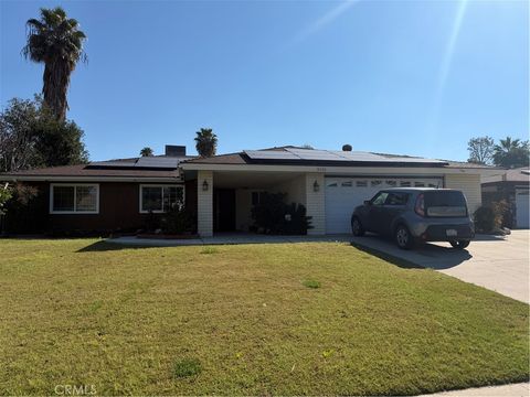 Photo of 2616 Cheshire Dr, Bakersfield, CA 93309 (MLS # SR26046188)