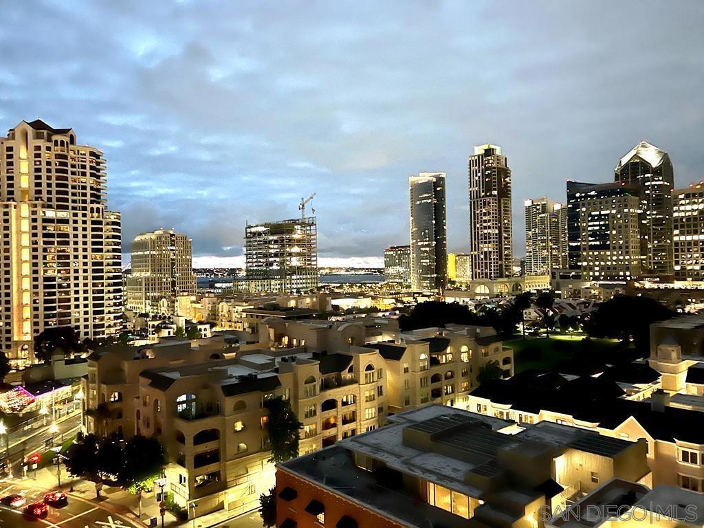 500 W Harbor Dr 1307