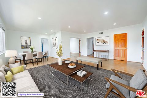 Photo of 1131 14th Street #8, Santa Monica, CA 90403 (MLS # 26657647)