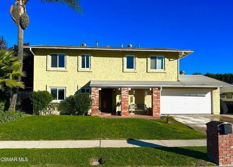 Photo of 1558 Ysrella Avenue, Simi Valley, CA 93065 (MLS # 226000893)