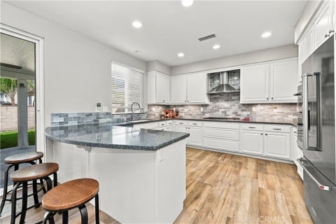 Tiny photo for 31980 Oregon Lane, Temecula, CA 92592 (MLS # SW26232655)