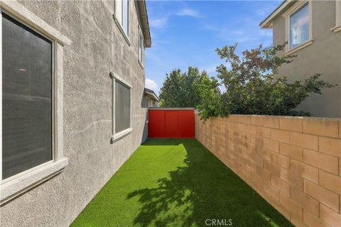 Tiny photo for 31980 Oregon Lane, Temecula, CA 92592 (MLS # SW26232655)