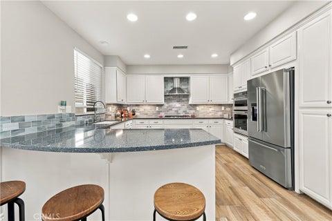 Tiny photo for 31980 Oregon Lane, Temecula, CA 92592 (MLS # SW26232655)