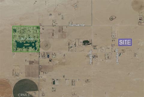 Photo of 0 Lakeview Road, Newberry Springs, CA 92365 (MLS # HD23085743)