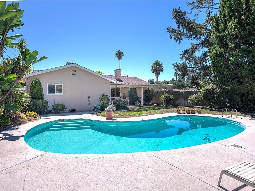 27117 Woodbrook Road