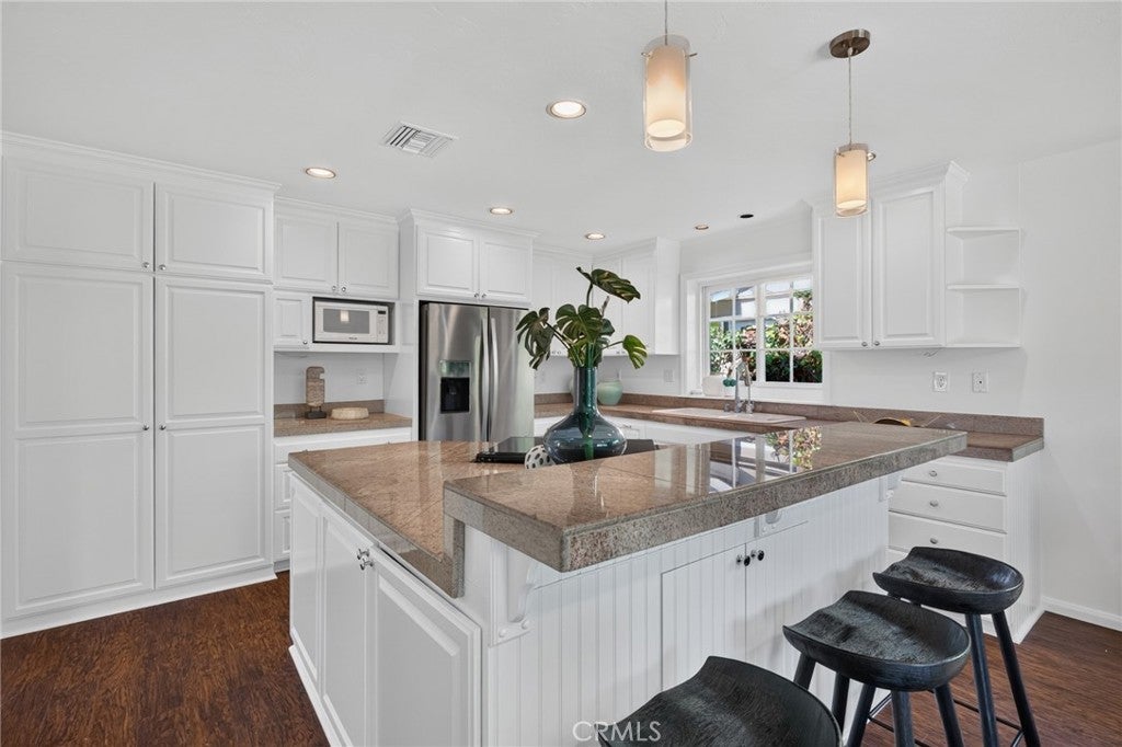 410 Lenwood, Costa Mesa CA 92627 - Photo 14