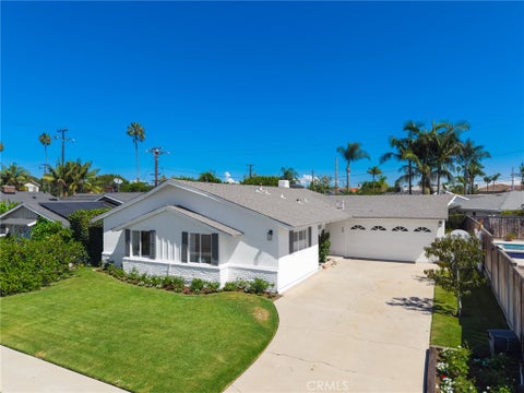 Photo of 410 Lenwood, Costa Mesa, CA 92627 (MLS # NP26200884)
