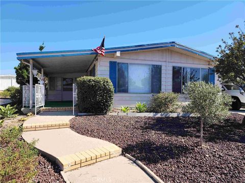Photo of 38676 Via Taffia, Murrieta, CA 92563 (MLS # SW26147334)