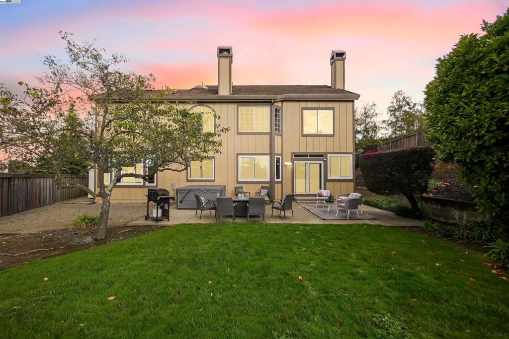 PROMINENCE - Residential