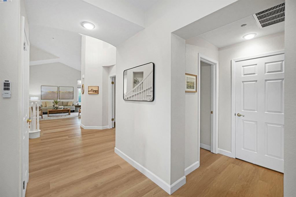 PROMINENCE - Residential