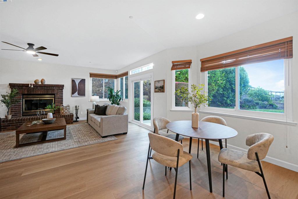 PROMINENCE - Residential