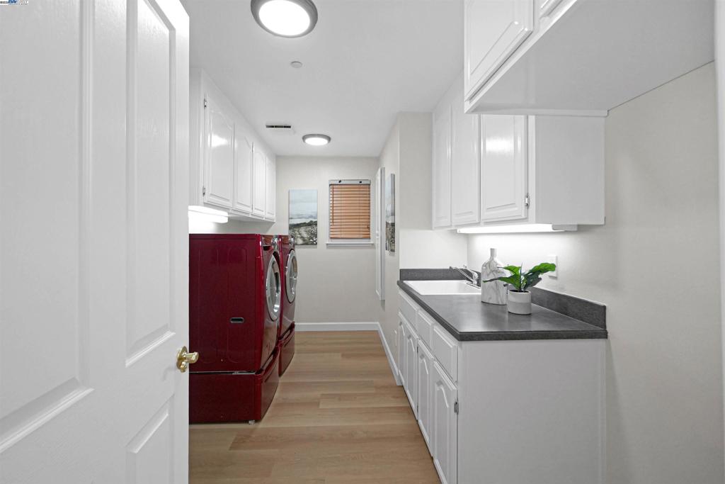 PROMINENCE - Residential