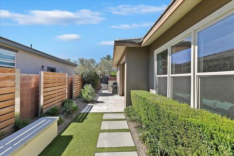 Tiny photo for 51678 Hawthorne Court, Indio, CA 92201 (MLS # 219144366DA)