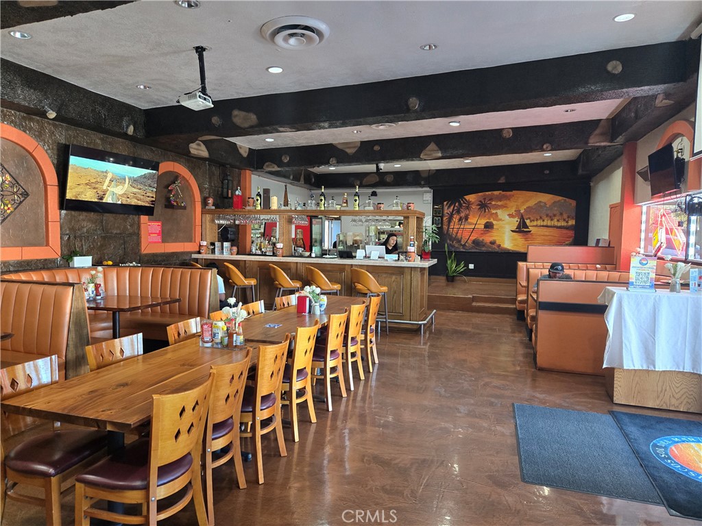 10007 Long Beach Boulevard