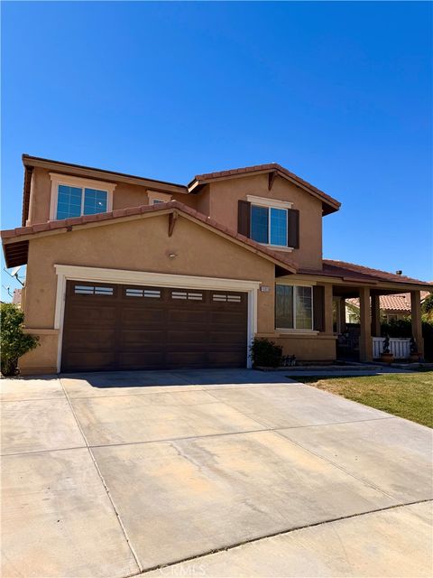 Photo of 43815 Encanto Way, Lancaster, CA 93536 (MLS # SR26075995)