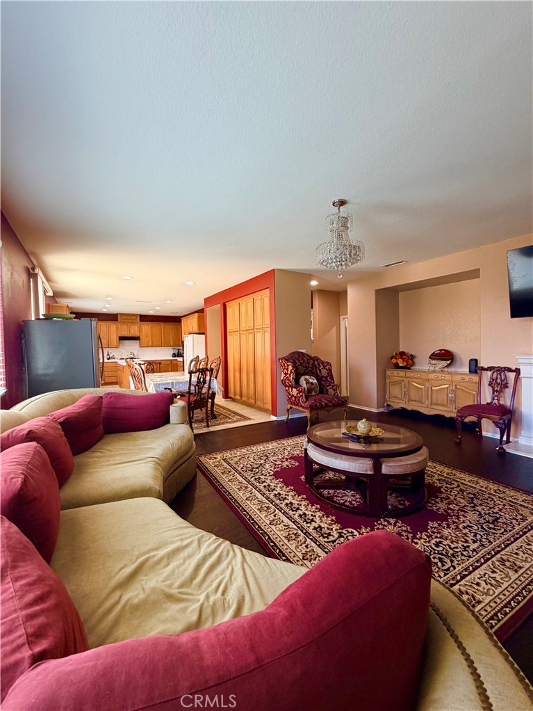 43815 Encanto Way