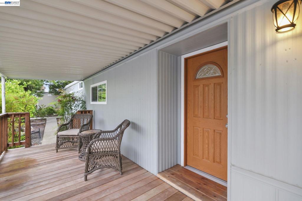 3231 Vineyard Ave., #94