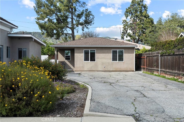 Photo 1 of 22 — 217 E Carroll Avenue B, Glendora, CA 91741
