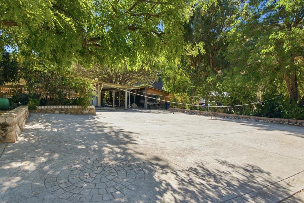 45540 Carmel Valley Road 0