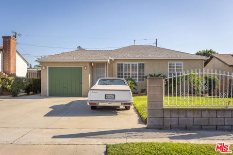 Photo of 14006 Olive Street, Baldwin Park, CA 91706 (MLS # 26993751)